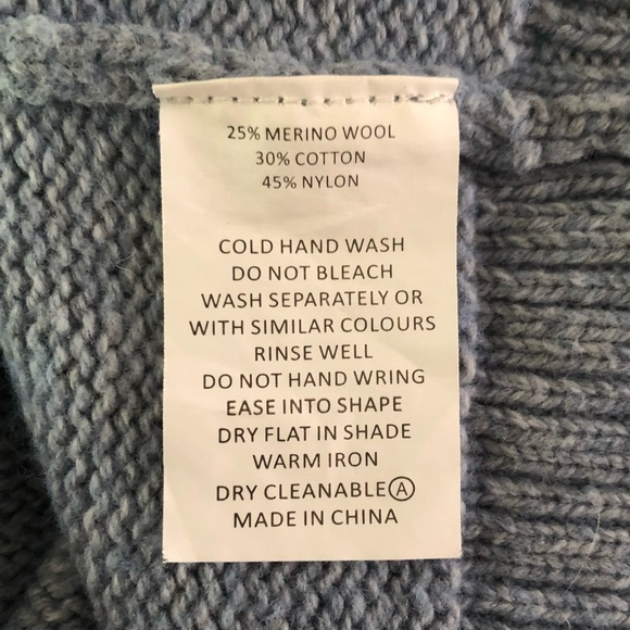 Zaket & Plover Light Blue Merino Wool Blend Button Front Cardigan Size Medium - Picture 4 of 4